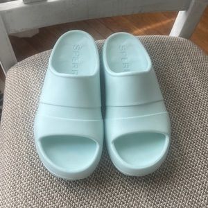 Women’s Sperry Sandals